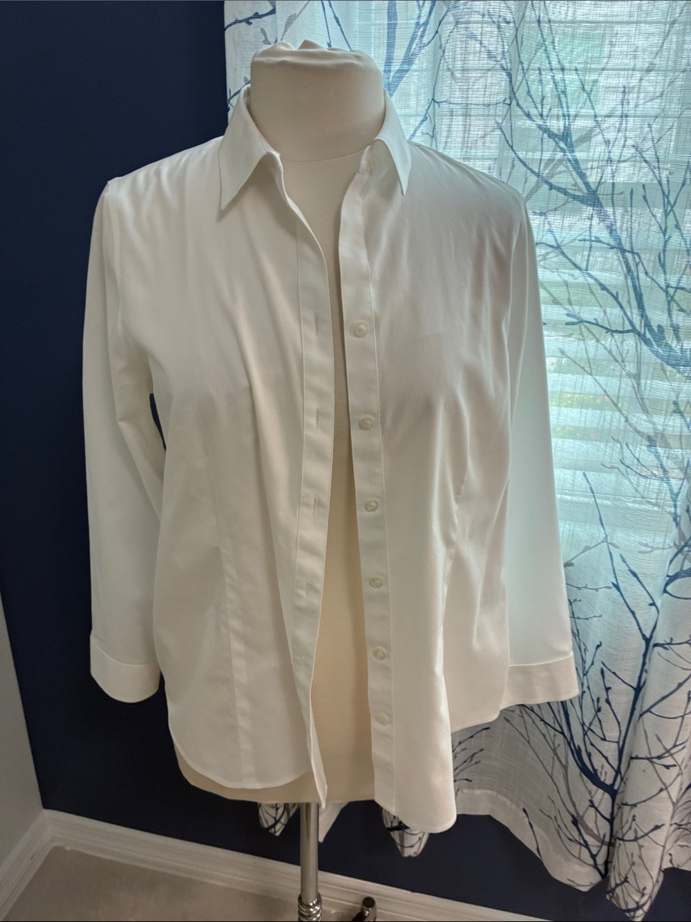 Chico’s Classic White Button-Up Blouse